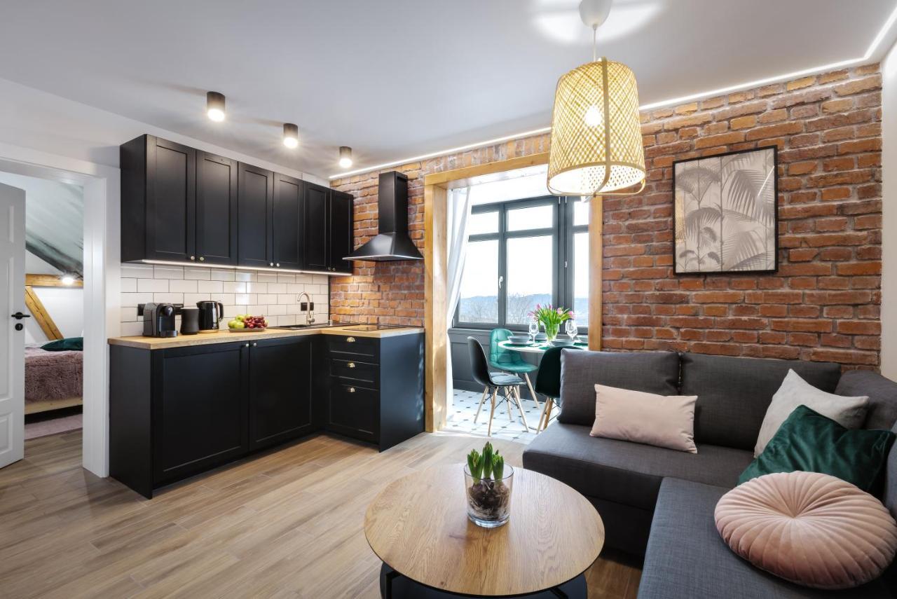 Apartamenty Astoria كارباش المظهر الخارجي الصورة